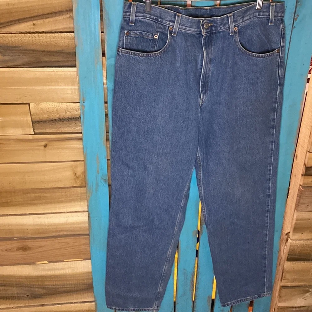 Vintage Y2K Levi’s 550 jeans tag size 38x31 (actual size 36x31) dated Nov. 2001 - Picture 6 of 8